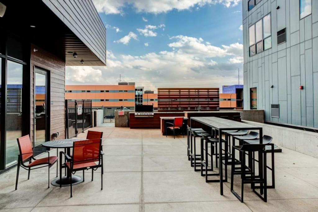 Modern Stylish Downtown Apartment Des Moines Kültér fotó